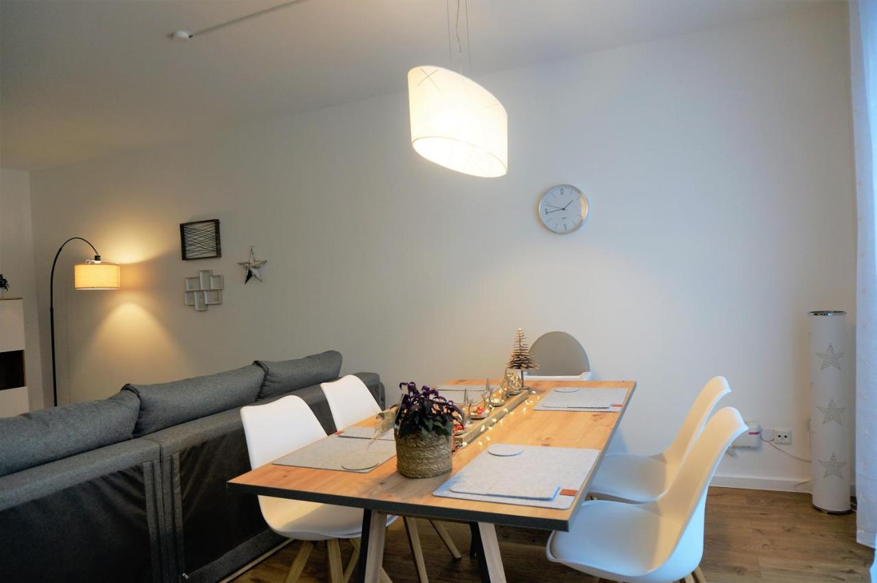 Mein Apartment, Stars Mit Balkon Und Klima Fuer Bis Zu 4 Personen Frankenthal  Esterno foto